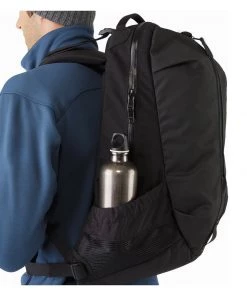 Arc'teryx Arro 22 Backpack Running Shoes