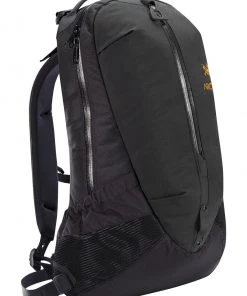 Arc'teryx Arro 22 Backpack Running Shoes