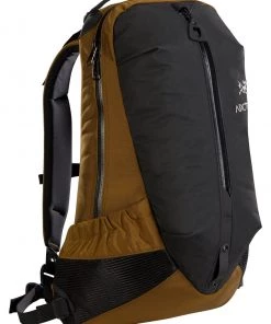 Arc'teryx Arro 22 Backpack Running Shoes